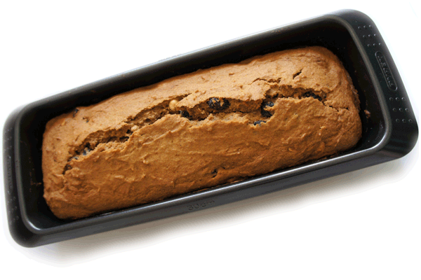 Baked pound cake